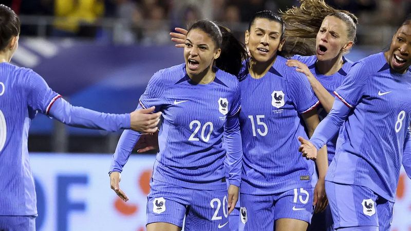Đội tuyển nữ Pháp trên đỉnh thế giới: Những bước chân vững chắc